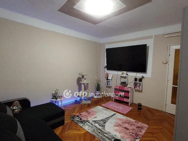 Eladó ház Tiszaroff 108 nm