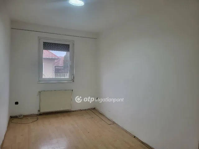 Eladó ház Jászfényszaru 67 nm