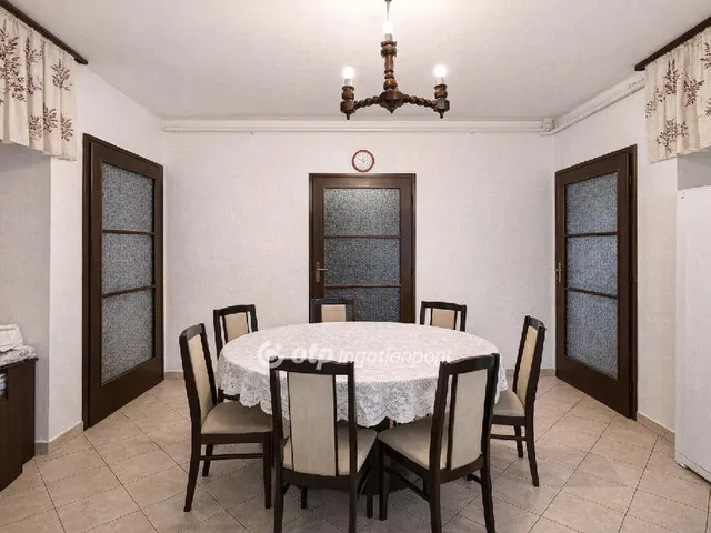 Eladó ház Cegléd 80 nm