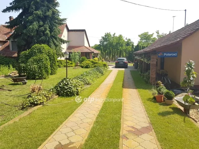 Eladó ház Tápiószele 168 nm