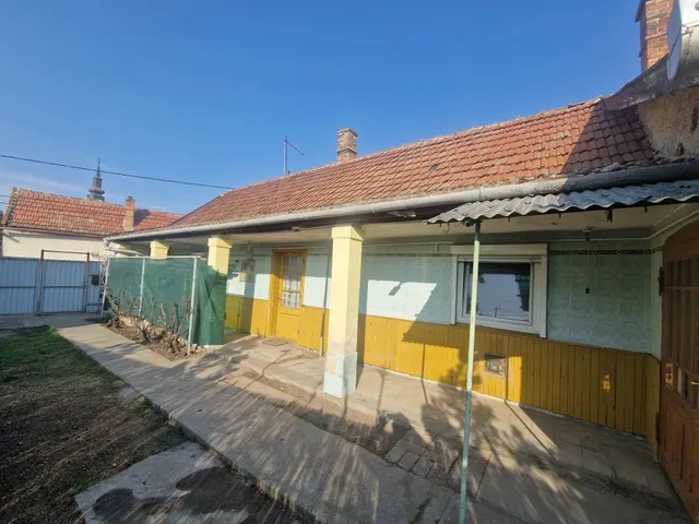 Eladó ház Jászberény 78 nm