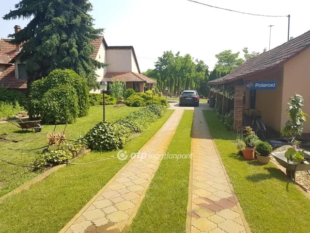 Eladó ház Tápiószele 168 nm