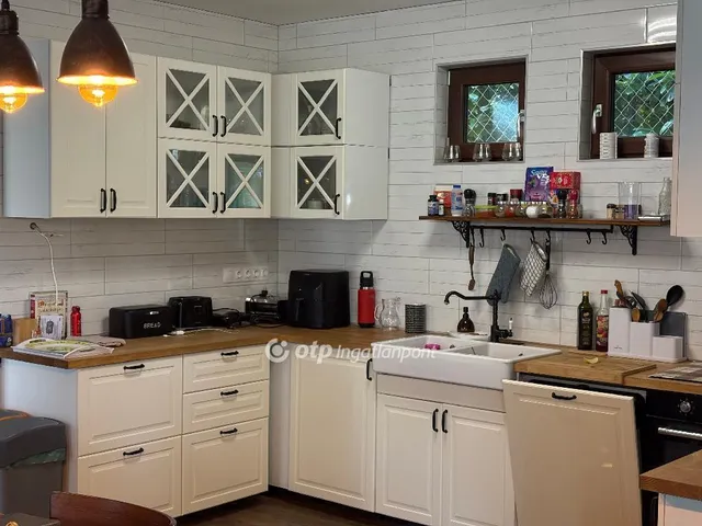 Eladó ház Gomba 113 nm