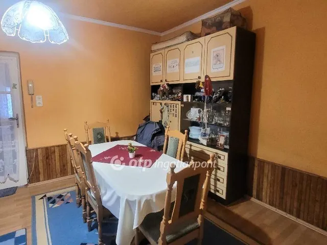 Eladó ház Jászberény 64 nm