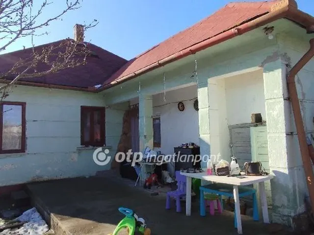 Eladó ház Tápiószecső 66 nm