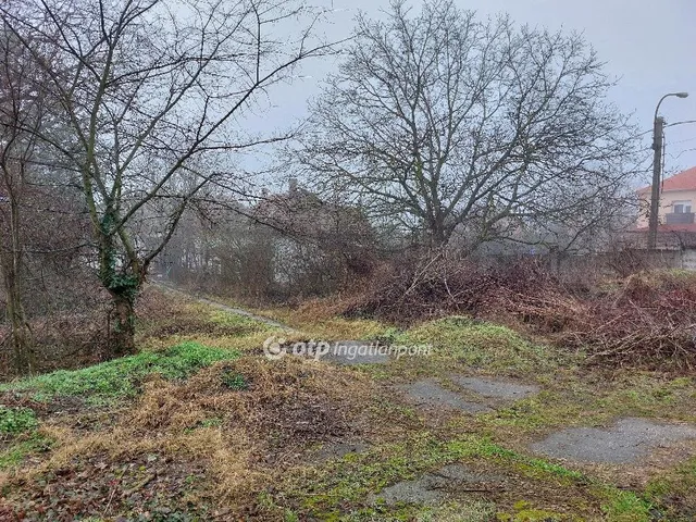 Eladó lakás Aszód 36 nm