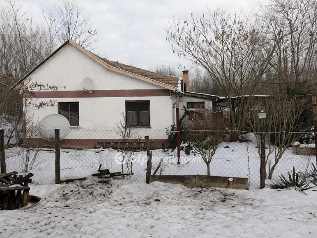 Eladó mezőgazdasági ingatlan Jászberény 67 nm