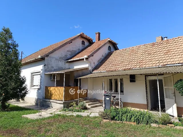 Eladó ház Sarkad 99 nm