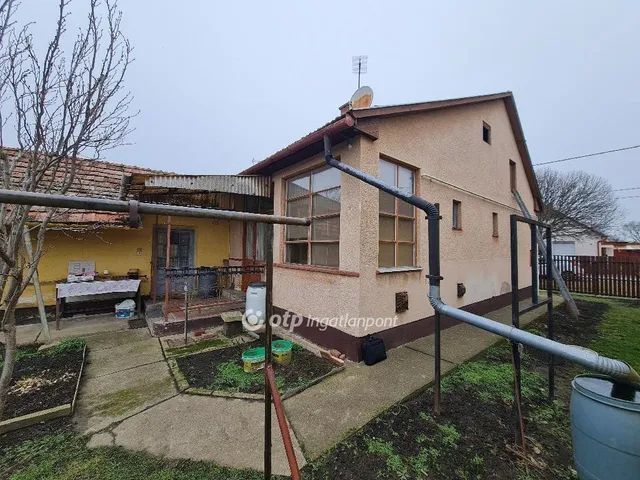 Eladó ház Hajdúszoboszló 71 nm
