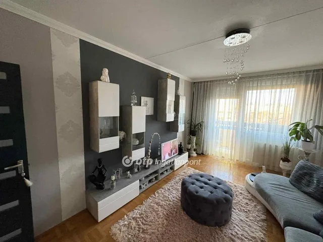 Eladó lakás Hajdúszoboszló 78 nm