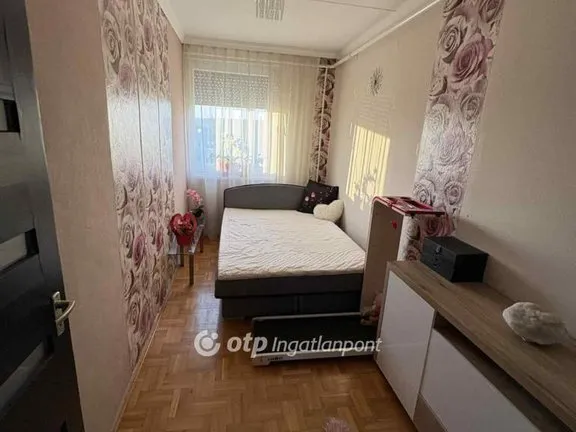 Eladó lakás Hajdúszoboszló 78 nm