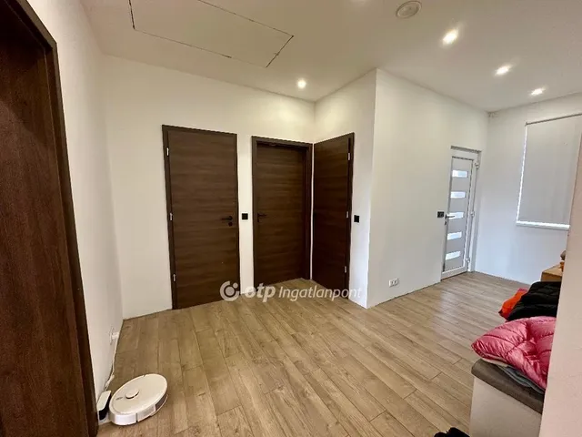 Eladó ház Albertirsa 180 nm