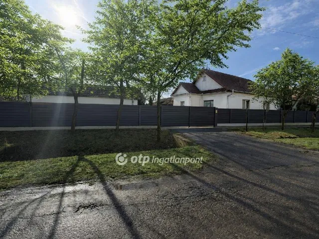 Eladó ház Berettyóújfalu 127 nm