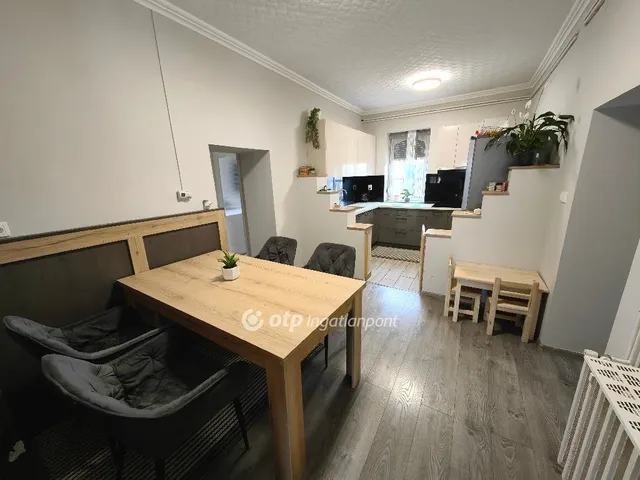 Eladó ház Kunhegyes 106 nm