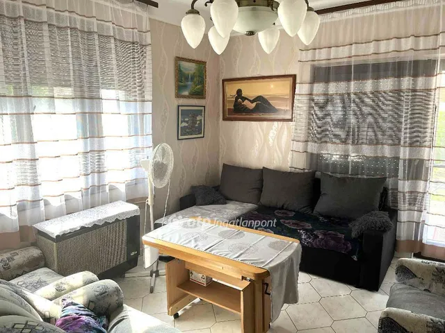 Eladó ház Abony 146 nm