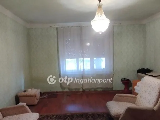 Eladó ház Jászberény 91 nm