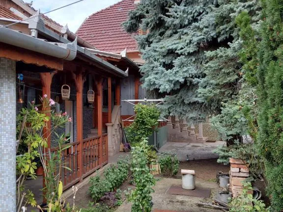 Eladó ház Hatvan 140 nm