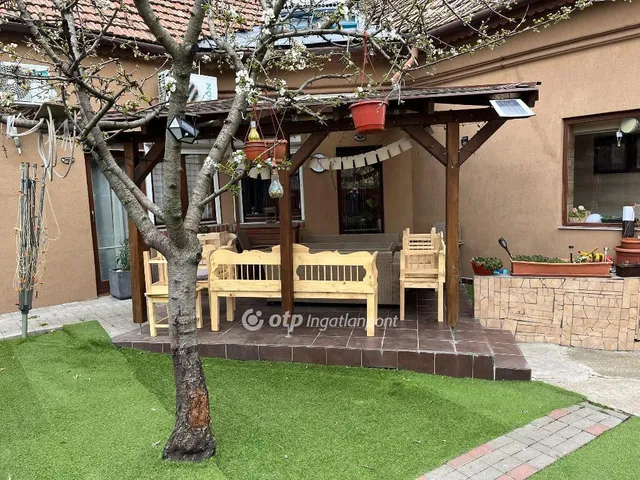 Eladó ház Jászberény 110 nm