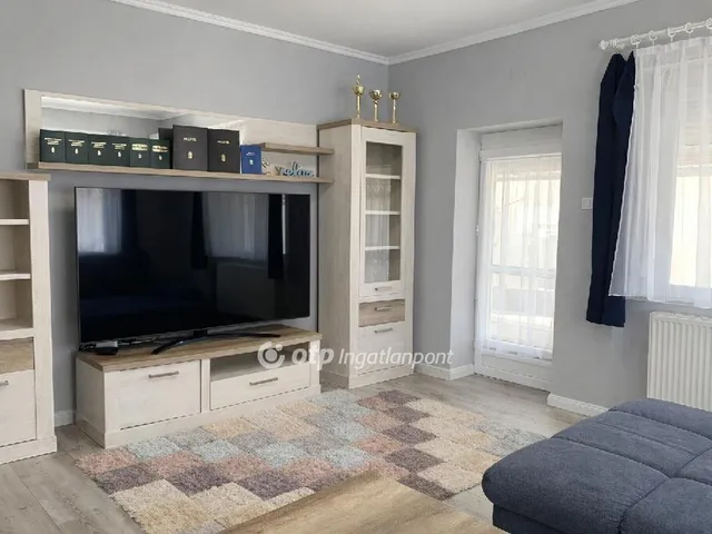 Eladó ház Cegléd 180 nm