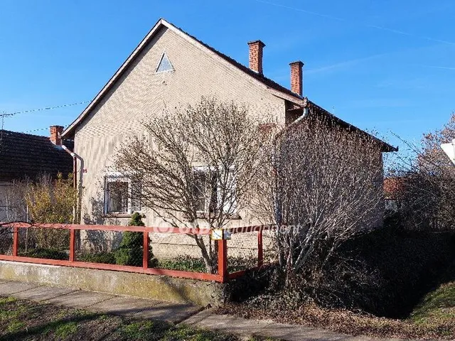 Eladó ház Dévaványa 70 nm