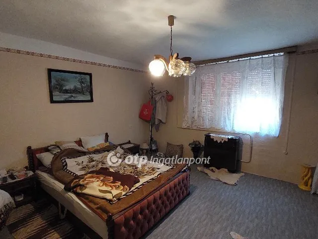 Eladó ház Kisújszállás 87 nm