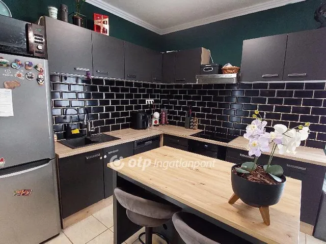 Eladó ház Kengyel 90 nm