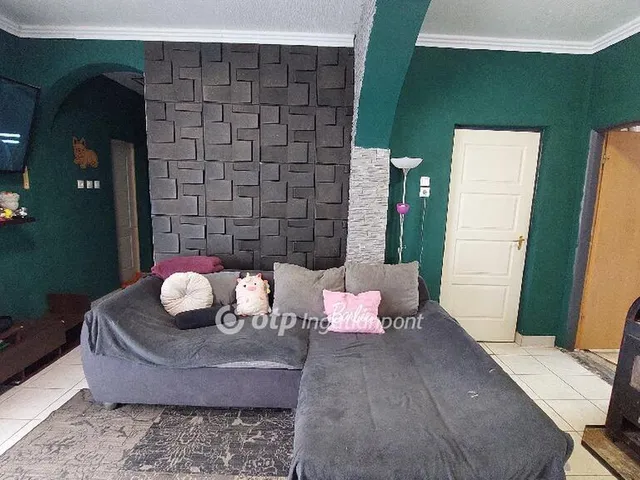 Eladó ház Kengyel 90 nm