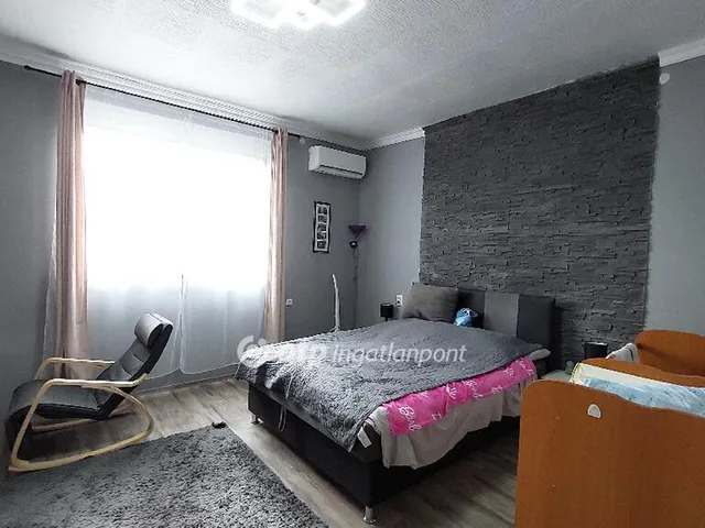 Eladó ház Kengyel 90 nm