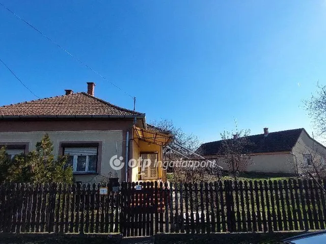 Eladó ház Dévaványa 64 nm