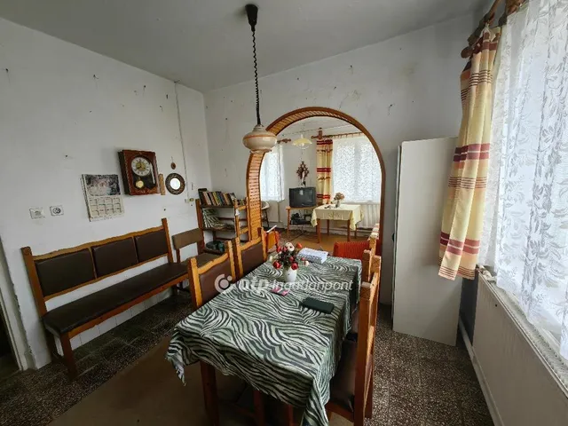 Eladó ház Kisújszállás 91 nm