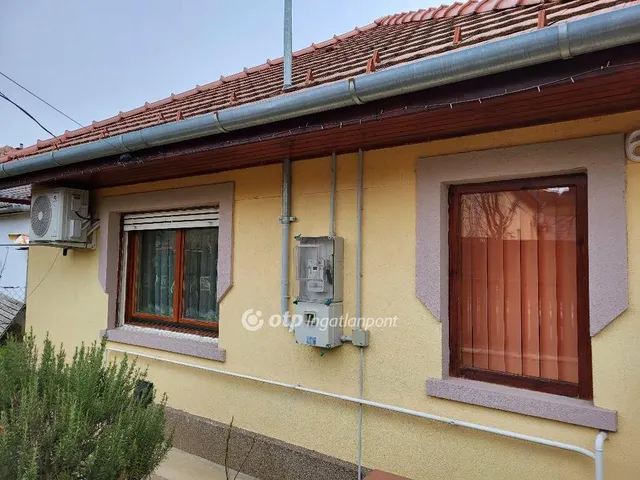 Eladó ház Tápióság 81 nm