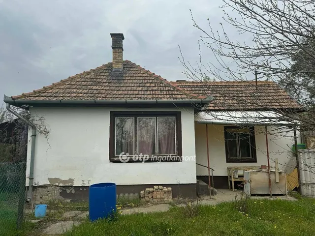 Eladó ház Cegléd 40 nm