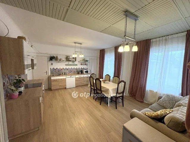 Eladó ház Pilis 81 nm