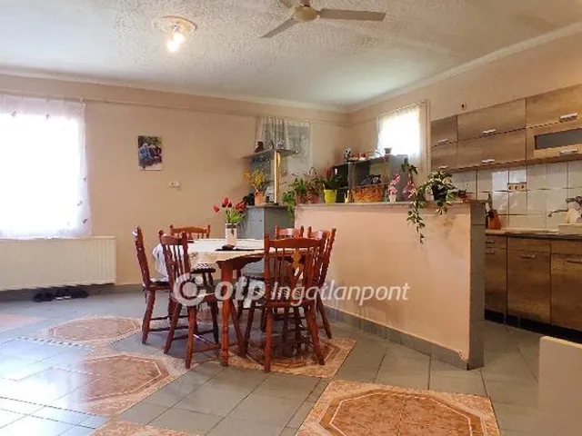 Eladó ház Galgahévíz 101 nm