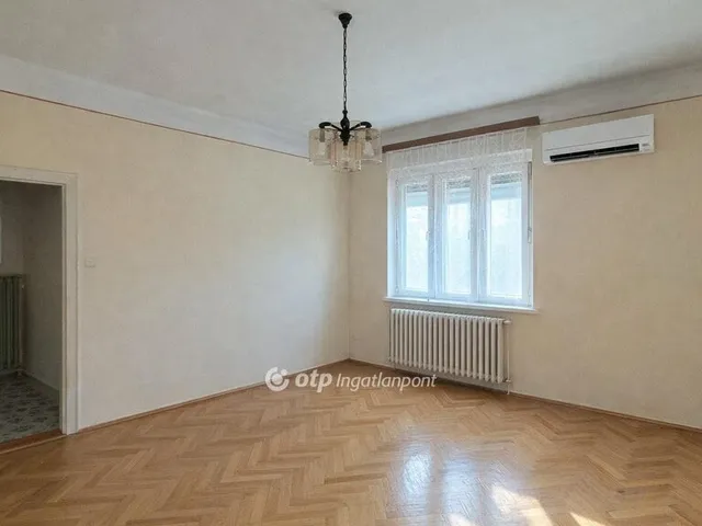 Eladó ház Budapest XVI. kerület 80 nm