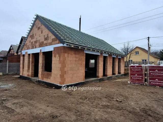 Eladó ház Erdőkertes 98 nm