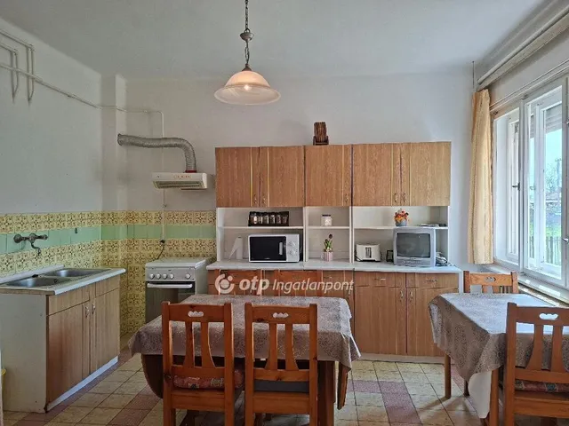 Eladó ház Sarkad 102 nm