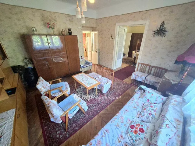 Eladó ház Budapest XVI. kerület 80 nm