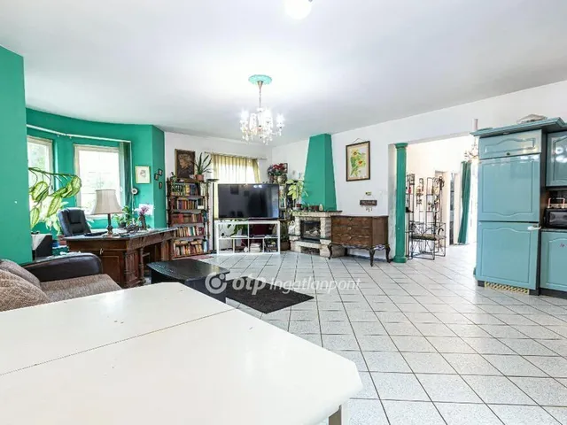 Eladó ház Budapest XV. kerület 400 nm