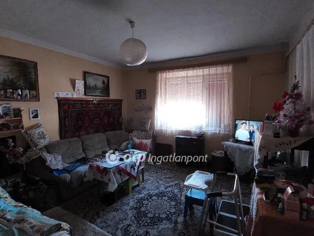Eladó ház Kisújszállás 87 nm