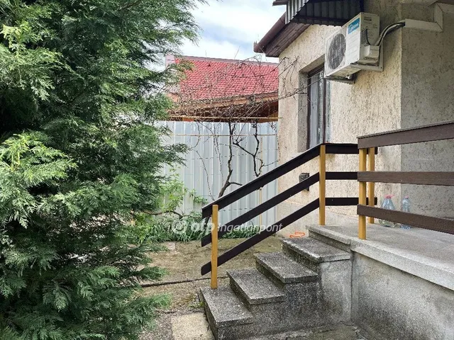 Eladó ház Szolnok 90 nm