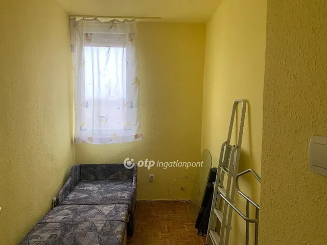 Eladó lakás Szolnok 42 nm