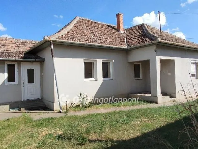 Eladó ház Jászszentandrás 97 nm