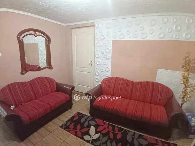 Eladó ház Fegyvernek 59 nm