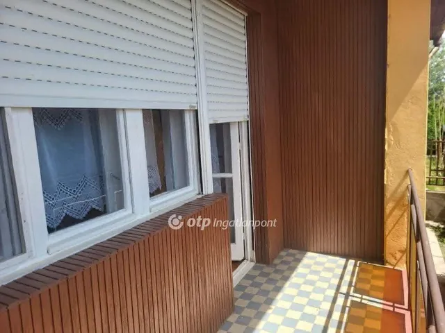 Eladó ház Nagyfüged 80 nm