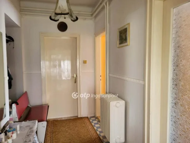 Eladó ház Nagyfüged 80 nm