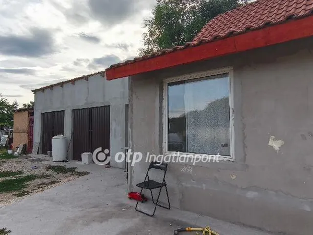 Eladó ház Tura 96 nm