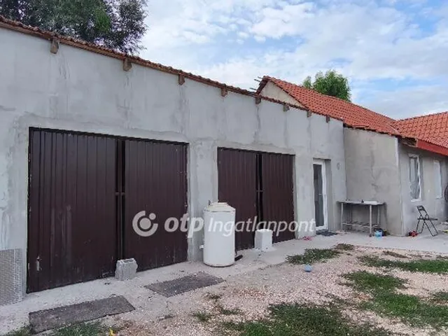Eladó ház Tura 96 nm
