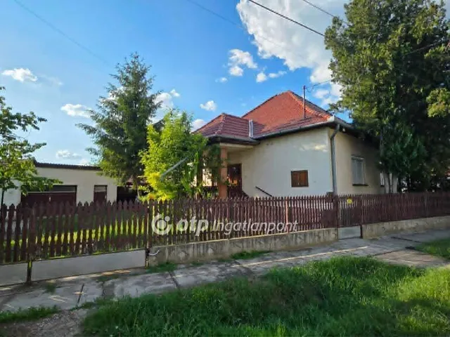 Eladó ház Nádudvar 82 nm