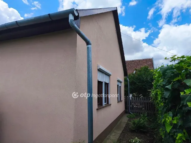 Eladó ház Füzesgyarmat 62 nm
